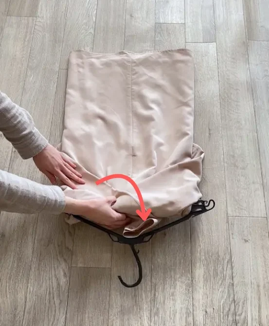 丈が長い服のたたみ方