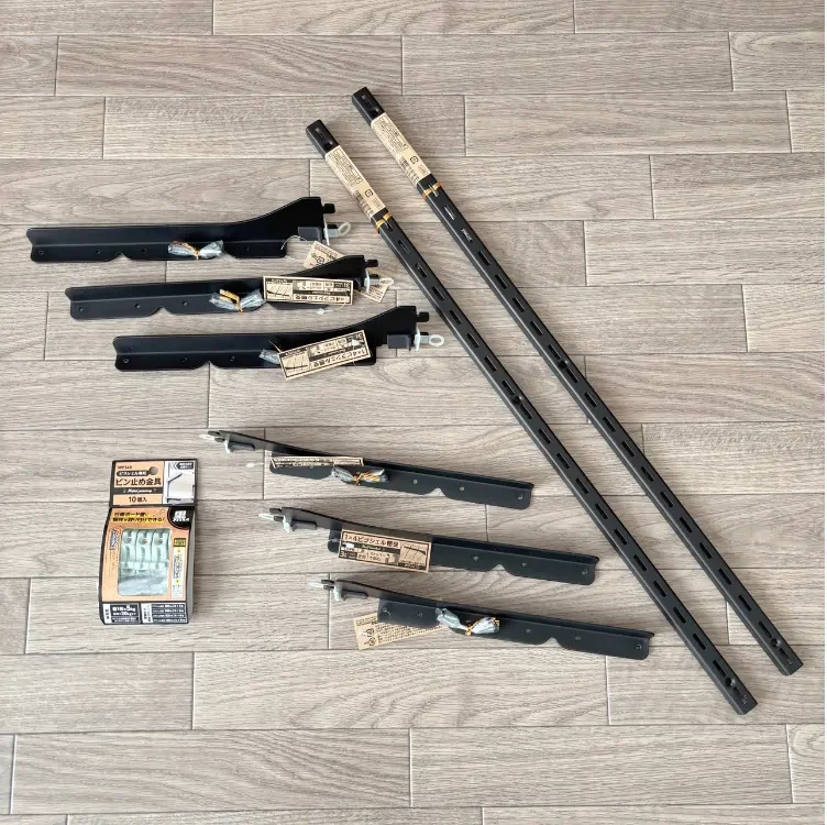 和気産業　ピラシェル棚柱・棚受け